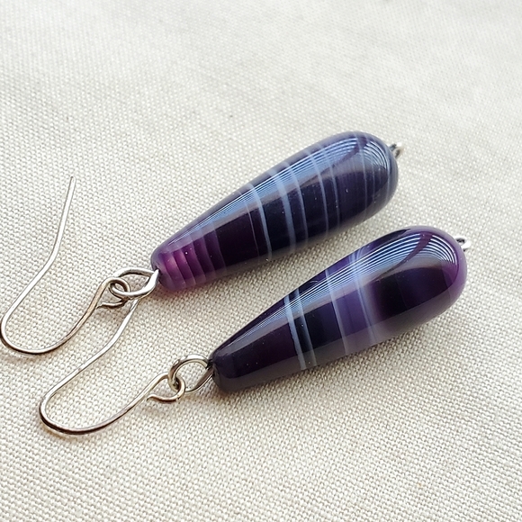 Purple stripe agate drop earrings - Picture 2 of 4